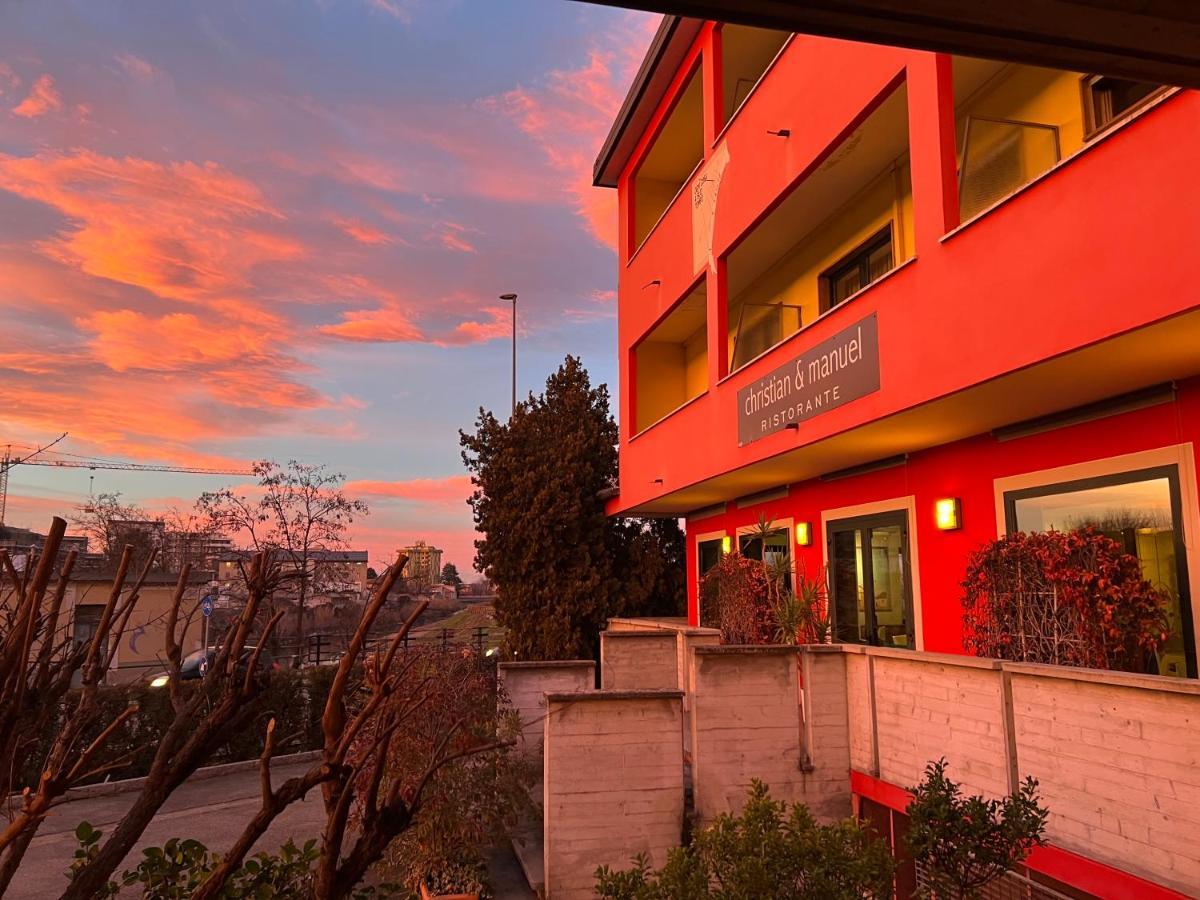 Hotel Cinzia Ristorante Christian E Manuel Vercelli Dış mekan fotoğraf